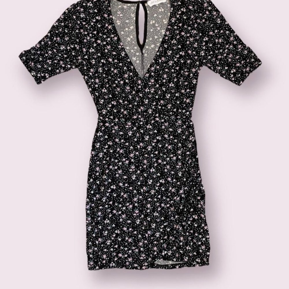 Disty Floral V-Neck Cinch Dress